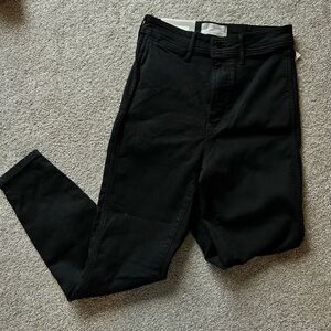 Everlane Women's High Rise Jeans - Black